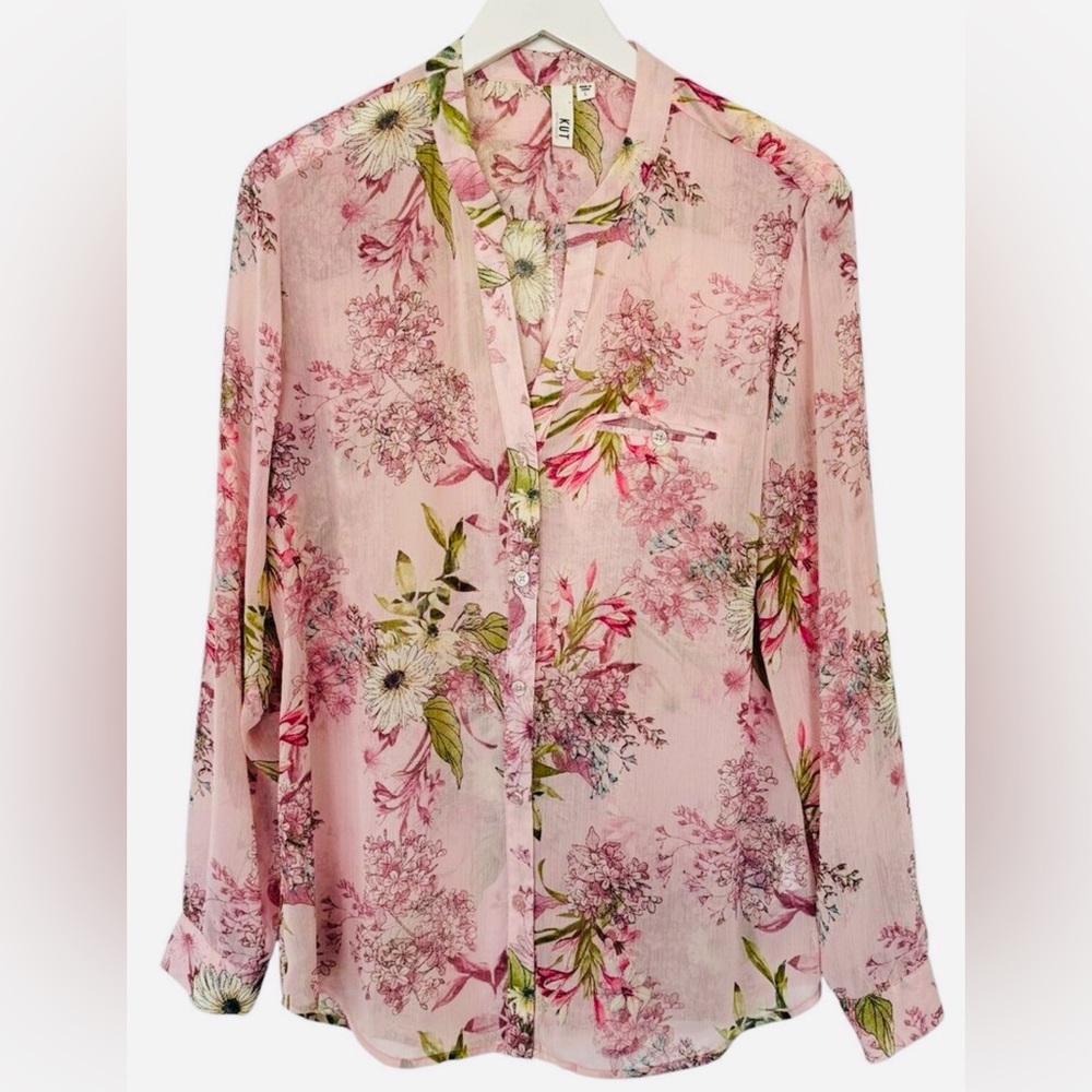 EUC Kut From The Kloth Chiffon Pink Floral blouse